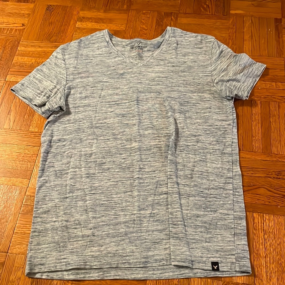 AEO core flex Vneck tee